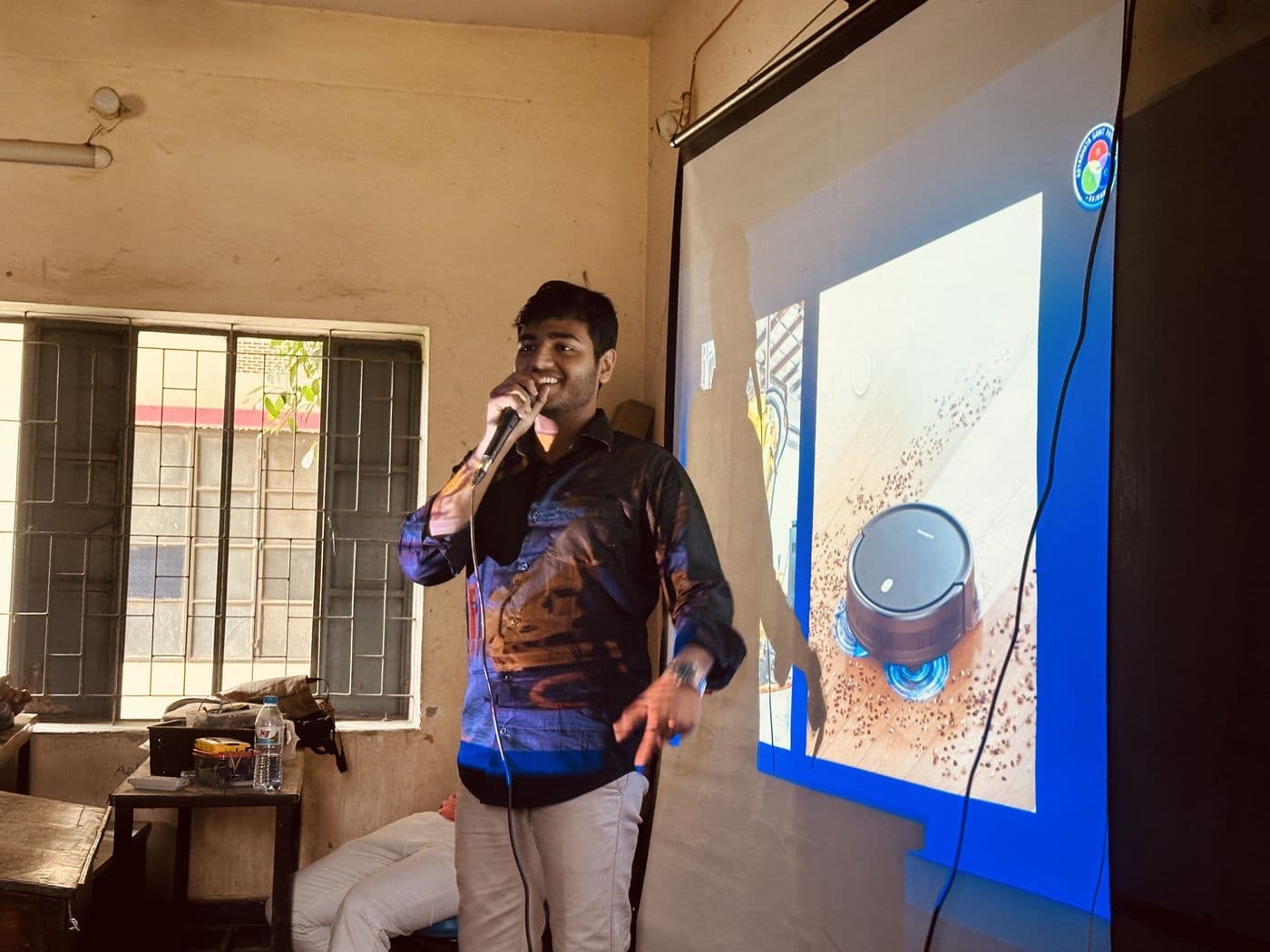 Teaching a robotics workshop